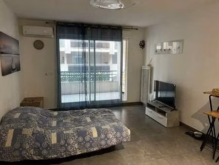 location appartement t1 meublé à antibes (06160) : à louer t1 meublé / 28m² antibes