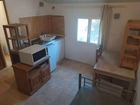 location appartement t1 à la garde (83130) : à louer t1 / 15m² la garde
