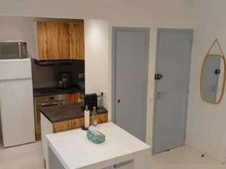 location appartement 3 pièces meublé au muy (83490) : à louer 3 pièces meublé / 48m² le mu