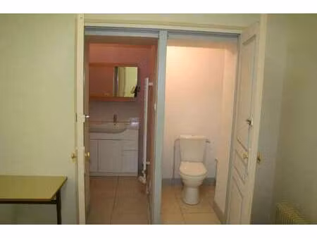 location appartement t1 meublé à bourges (18000) : à louer t1 meublé / 25m² bourges