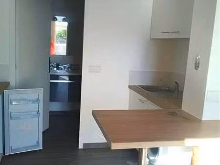 location appartement t1 à pessac (33600) : à louer t1 / 20m² pessac