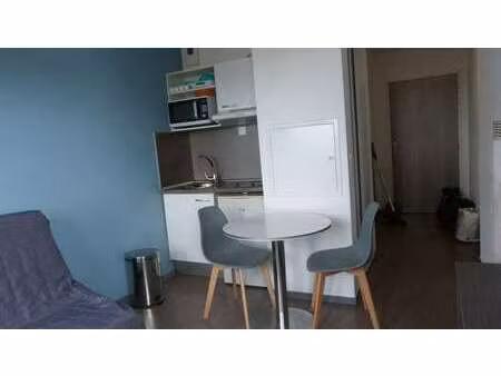 location appartement t1 meublé à talence (33400) : à louer t1 meublé / 20m² talence