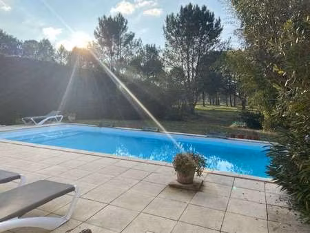 location appartement t1 meublé à pessac (33600) : à louer t1 meublé / 25m² pessac