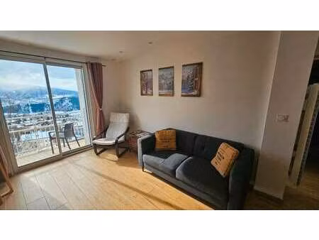 location appartement 3 pièces meublé à odeillo-via (66120) : à louer 3 pièces meublé / 72m