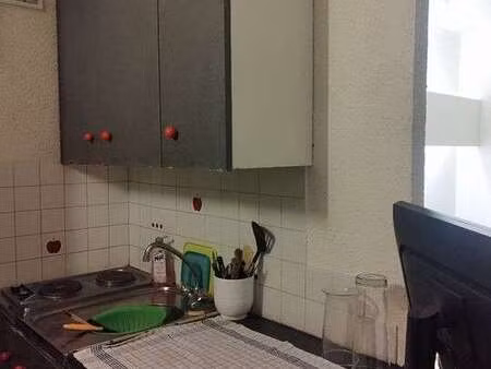 location appartement t1 meublé à pau (64000) : à louer t1 meublé / 18m² pau