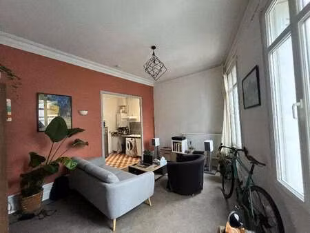 location maison à bordeaux (33000) : à louer / 65m² bordeaux