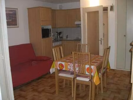 location appartement t1 meublé à la grande-motte (34280) : à louer t1 meublé / 26m² la gra