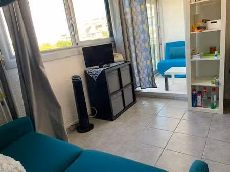 location appartement t1 meublé à mauguio (34130) : à louer t1 meublé / 18m² mauguio