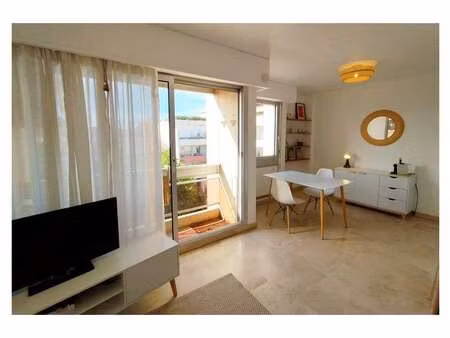location appartement t1 meublé à nîmes (30000) : à louer t1 meublé / 26m² nîmes