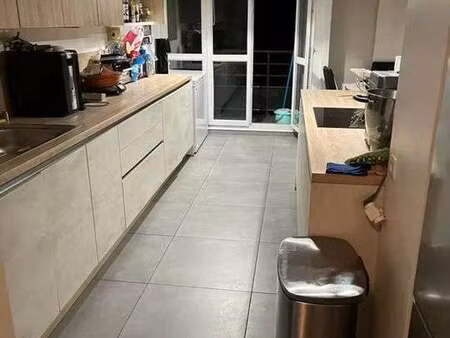 location appartement t1 meublé à chilly-mazarin (91380) : à louer t1 meublé / 12m² chilly-