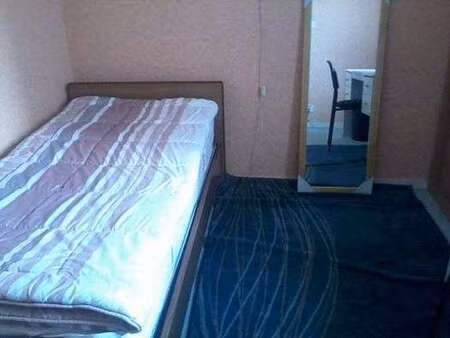 location appartement t1 meublé à corbeil-essonnes (91100) : à louer t1 meublé / 10m² corbe