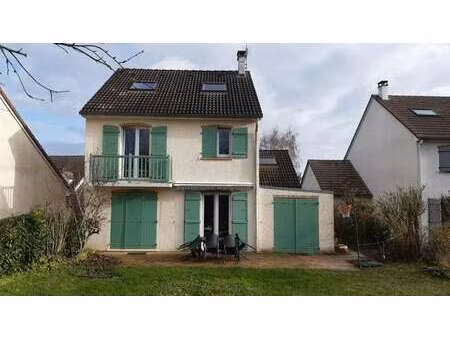location appartement t1 meublé à saint-germain-en-laye (78100) : à louer t1 meublé / 15m² 