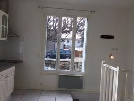 location appartement t1 meublé à bessancourt (95550) : à louer t1 meublé / 18m² bessancour