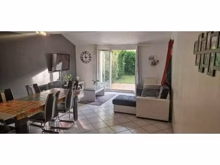 location appartement t1 meublé à cergy (95000) : à louer t1 meublé / 11m² cergy