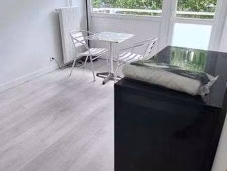 location appartement t1 meublé à villiers-sur-marne (94350) : à louer t1 meublé / 22m² vil