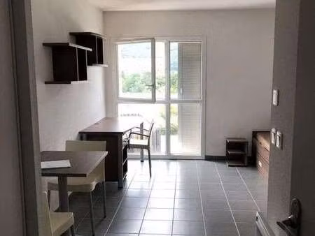 location appartement t1 meublé à grenoble (38000) : à louer t1 meublé / 20m² grenoble