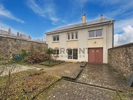 spacieuse maison individuelle t8 avec garage et jardinet