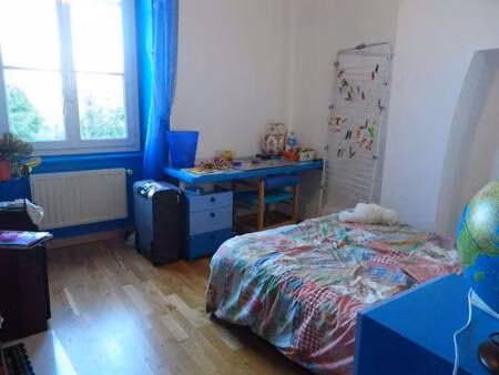location appartement t1 meublé à bron (69500) : à louer t1 meublé / 11m² bron
