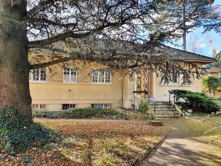 location appartement t1 meublé à écully (69130) : à louer t1 meublé / 24m² écully