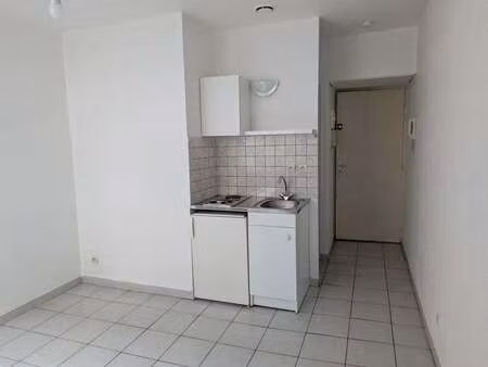 location appartement t1 à lyon 2e (69002) : à louer t1 / 17m² lyon 2e