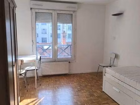 location appartement t1 meublé à lyon 7e (69007) : à louer t1 meublé / 23m² lyon 7e