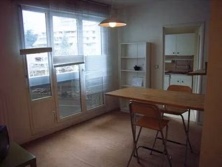 location appartement t1 meublé à saint-étienne (42000) : à louer t1 meublé / 26m² saint-ét