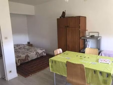 location appartement t1 meublé à villeurbanne (69100) : à louer t1 meublé / 27m² villeurba