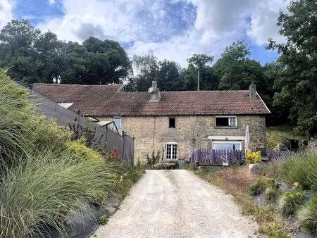 maison de caractère avec grange et terrain