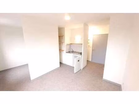 location appartement t1 à albi (81000) : à louer t1 / 23m² albi