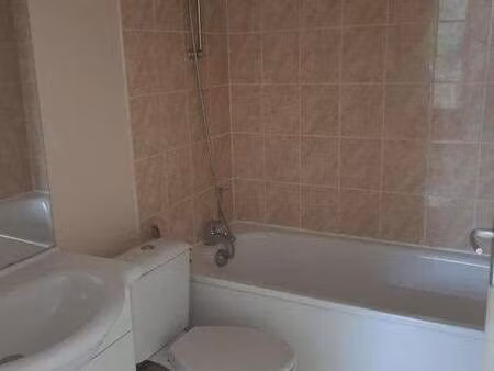location appartement t1 à aspin-en-lavedan (65100) : à louer t1 / 23m² aspin-en-lavedan