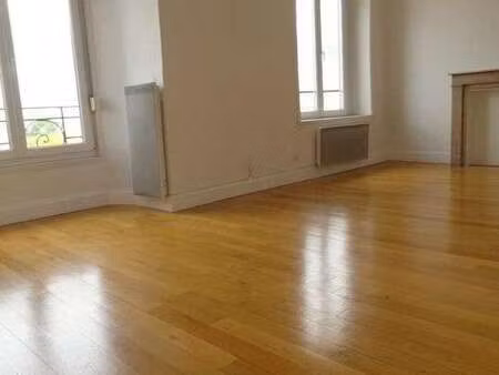 location appartement 3 pièces à la madeleine (59110) : à louer 3 pièces / 47m² la madelein