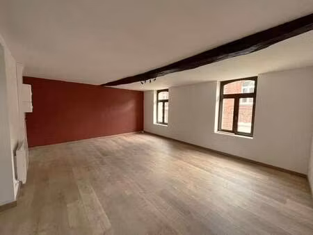 location appartement t1 au quesnoy (59530) : à louer t1 / 34m² le quesnoy