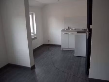 location appartement t1 à valenciennes (59300) : à louer t1 / 20m² valenciennes
