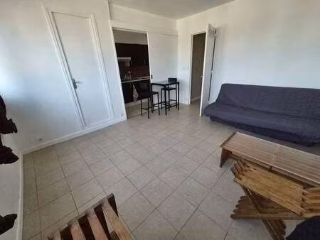 location appartement t1 meublé à sens (89100) : à louer t1 meublé / 26m² sens