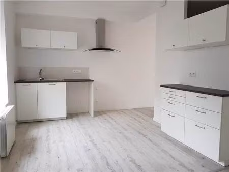 t2 de 43m² - quartier saint ferjeux