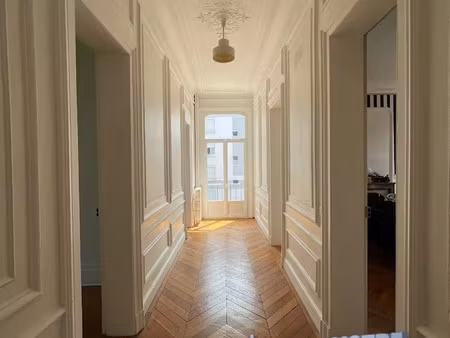 vente appartement 5 pièces 170 m² à elbeuf (76500)  179 000 €