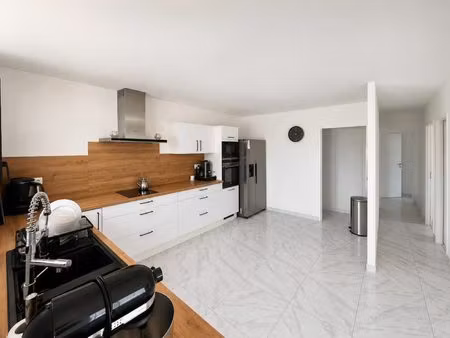maison à vendre le sequestre -
