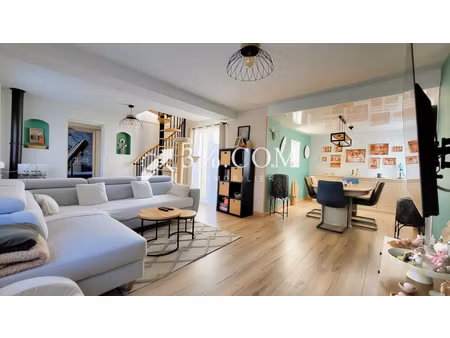 coup de coeur = semi plain-pied semi-individuel !!