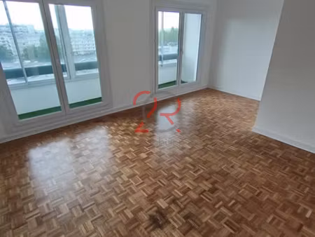 appartement 3 chambres ascenseur et balcons