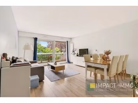 appartement 4 pièces 87 m² quartier bécon - parking  balcon/terrasse