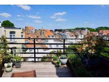 duplex 3 chambres  lumineux et moderne