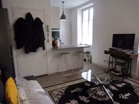 location meublée appartement 2 pièces 35.14 m² à la rochelle (17000)  766 €