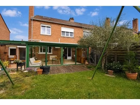 maison familiale 4 chambres – 2 salles de bains – jardin  garage et véranda à comines