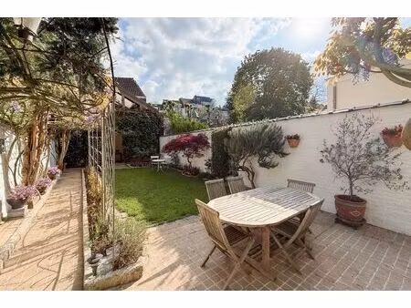 maison de maître à vendre avec terrasse et jardin   ixelles (vbe32233)