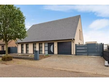 villa à vendre à sneppenhoevelaan 9 stabroek (rbw16345)
