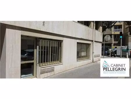 local commercial à vendre