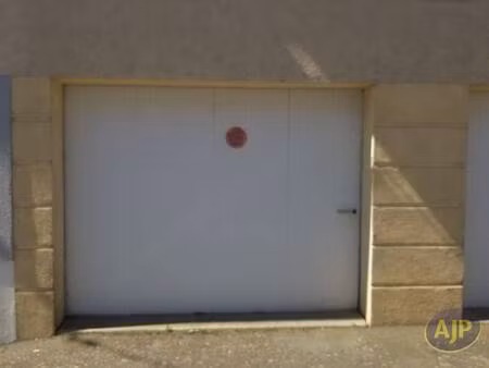 parking à louer