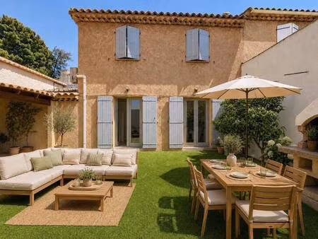 maison de ville à vendre