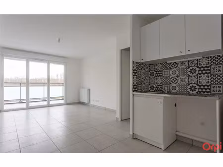 location appartement  m² t-1 à athis-mons  850 €