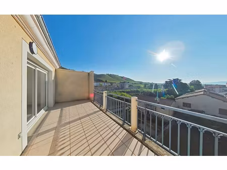 location appartement  m² t-3 à tain-l'hermitage  807 €